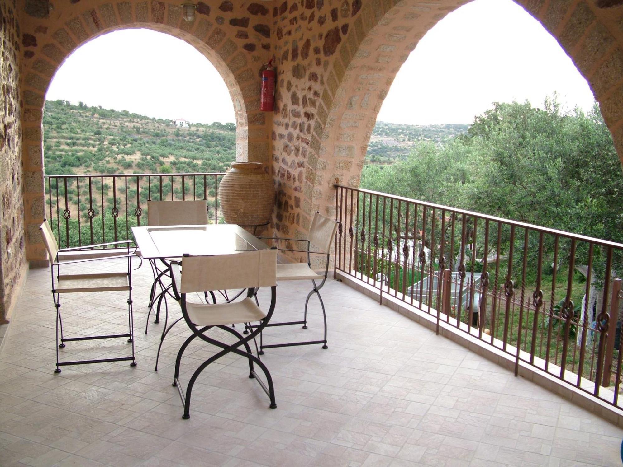 Xenonas Thalis Hotel Skoutarion Room photo